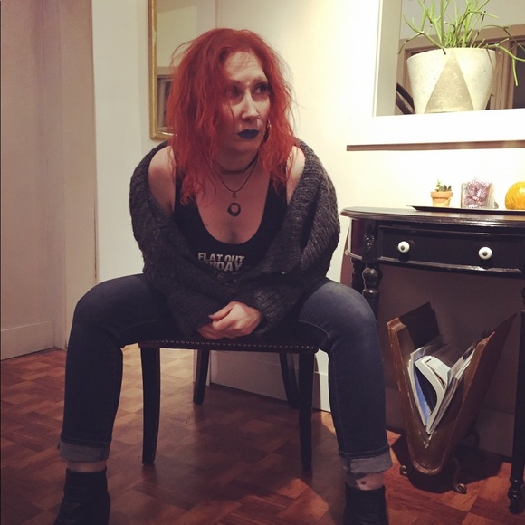 Meet your Posher, Alicia - Picture 5 of 8